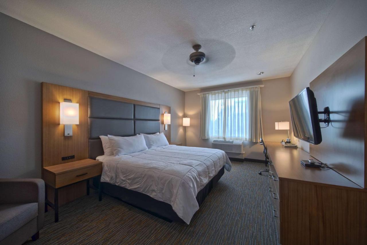 Wingate By Wyndham Houston Bush Intercontinental Airport Hotel Exterior photo