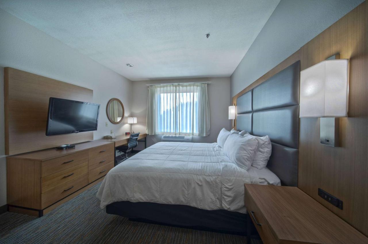 Wingate By Wyndham Houston Bush Intercontinental Airport Hotel Exterior photo