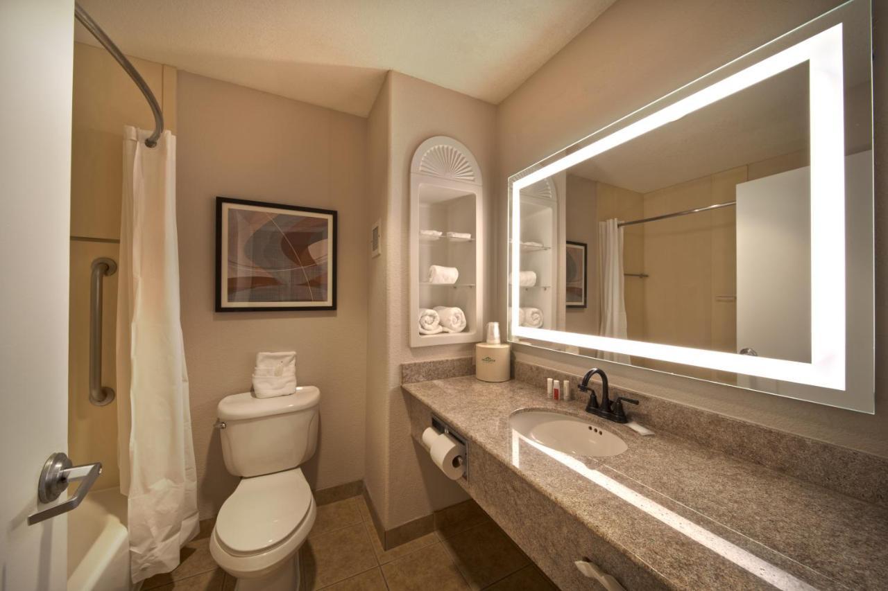 Wingate By Wyndham Houston Bush Intercontinental Airport Hotel Exterior photo