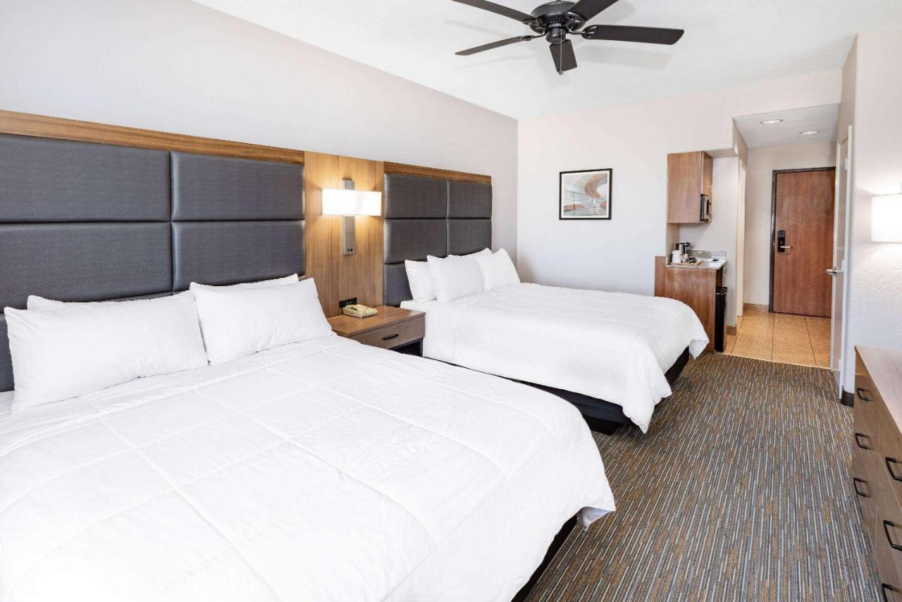 Wingate By Wyndham Houston Bush Intercontinental Airport Hotel Exterior photo