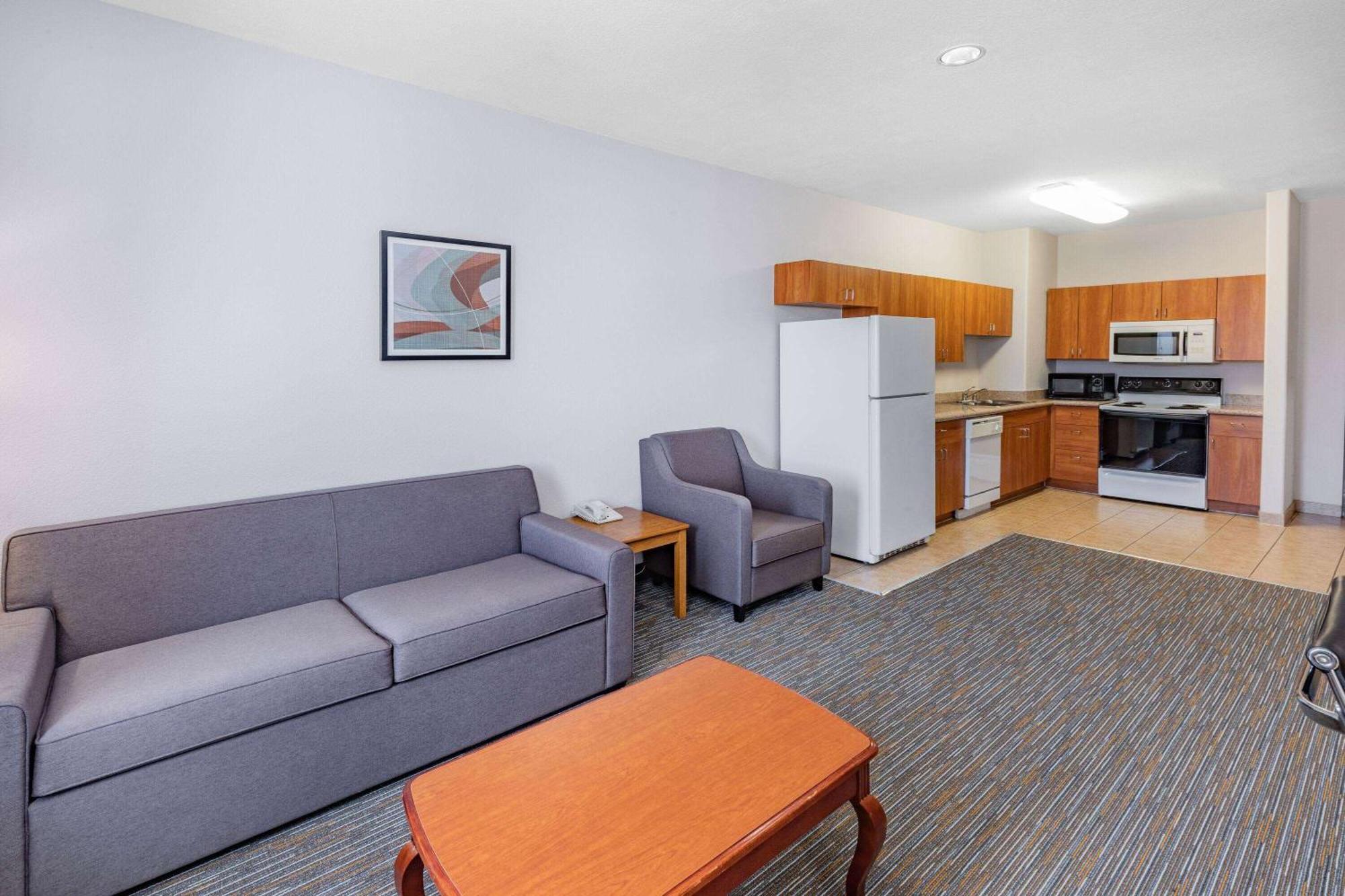 Wingate By Wyndham Houston Bush Intercontinental Airport Hotel Exterior photo