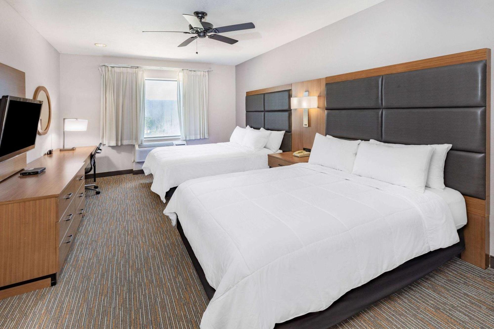 Wingate By Wyndham Houston Bush Intercontinental Airport Hotel Exterior photo
