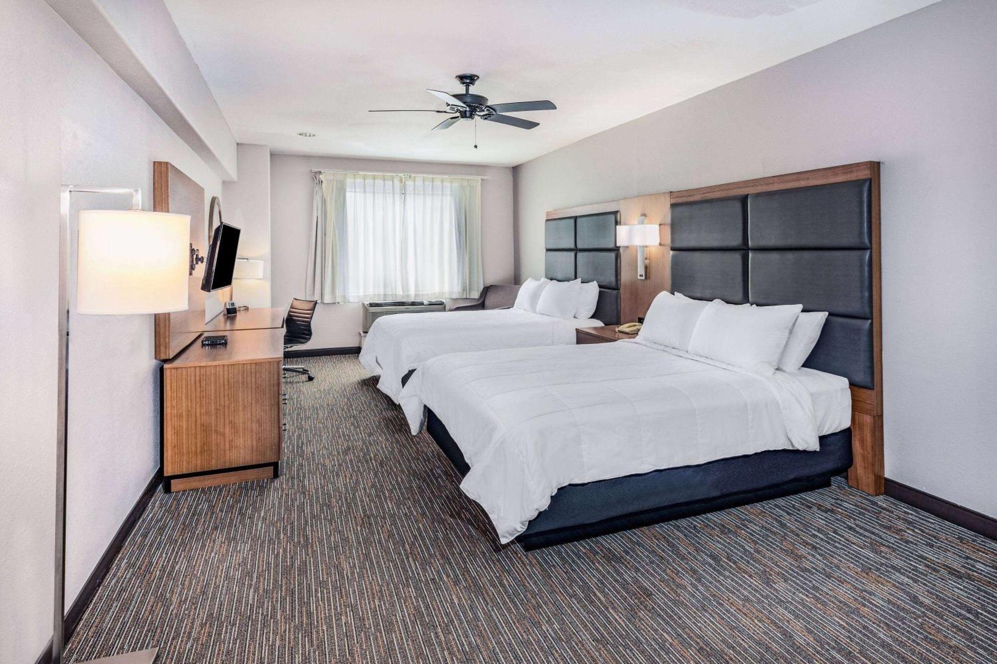 Wingate By Wyndham Houston Bush Intercontinental Airport Hotel Exterior photo