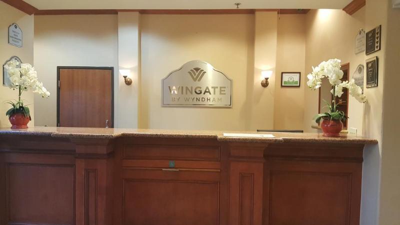 Wingate By Wyndham Houston Bush Intercontinental Airport Hotel Exterior photo